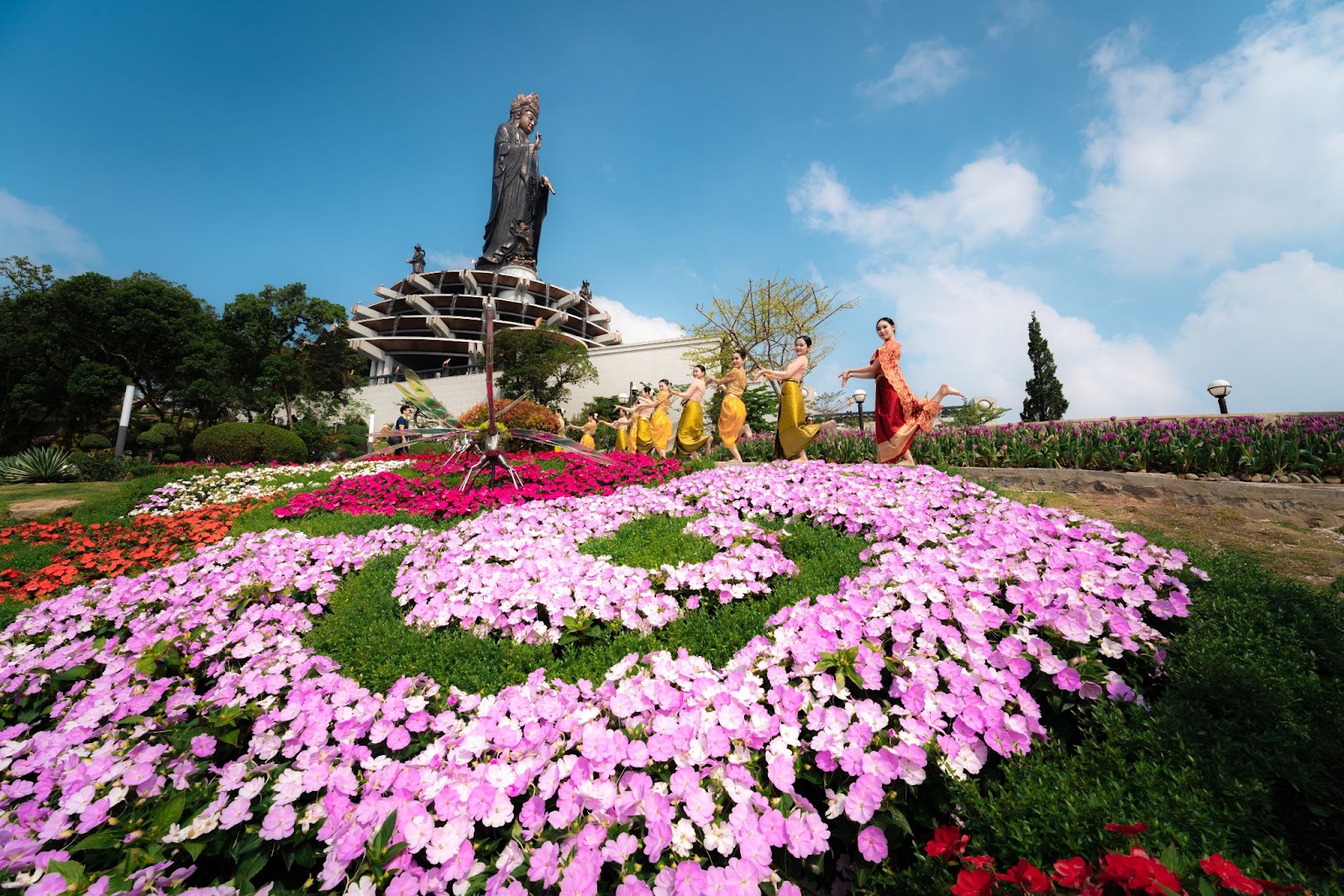 Du lịch sinh thái tại núi Bà Đen, du khách có cơ hội khám phá loạt trải nghiệm độc đáo.