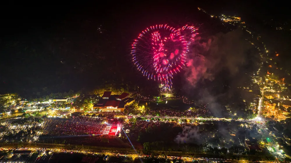 Tết âm lịch 2026 hứa hẹn mang đến những màn bắn pháo hoa bùng nổ.